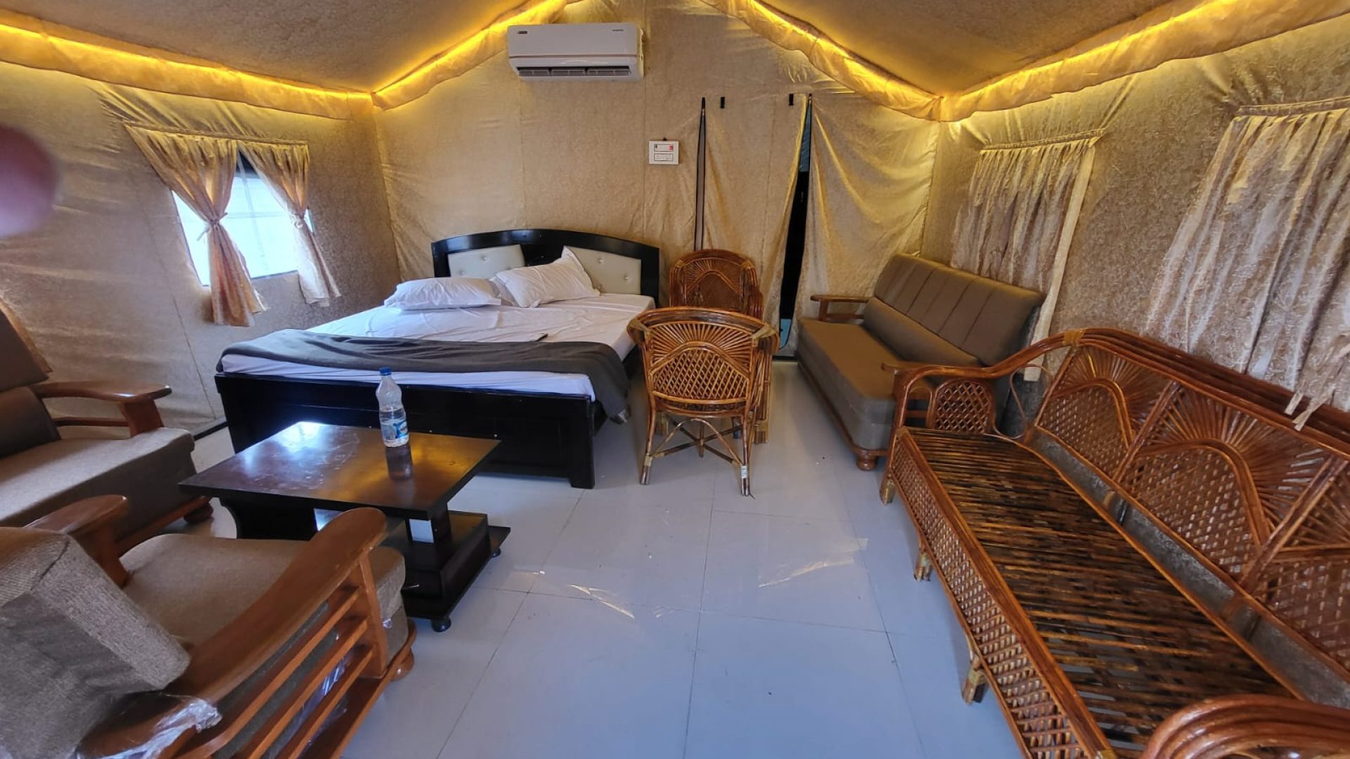 Cottage Inner Design